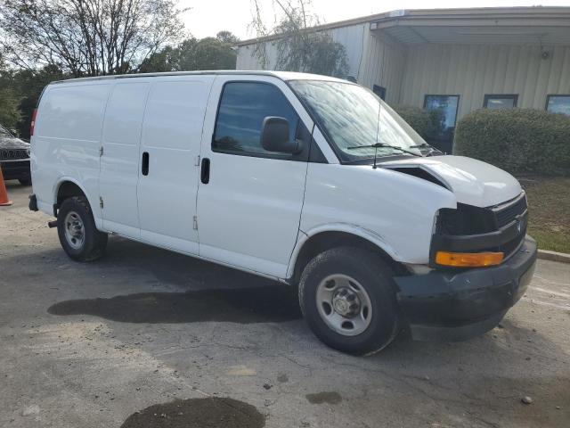 1GCWGAFP9M1146543 - 2021 CHEVROLET EXPRESS G2 Ақ фото 4