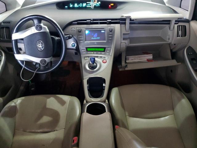 JTDKN3DU6D5684747 - 2013 TOYOTA PRIUS RED photo 8