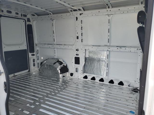 3C6TRVAG9KE522574 - 2019 RAM PROMASTER 1500 STANDARD Белый фото 11