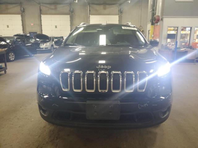 1C4PJMCB1HW520538 - 2017 JEEP CHEROKEE LATITUDE BLACK photo 5