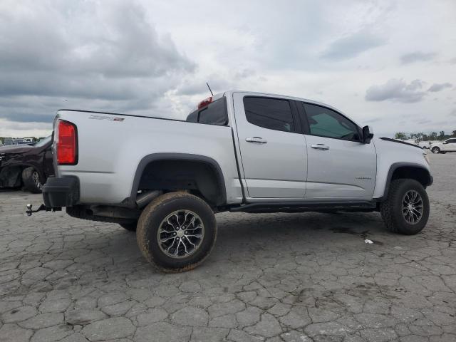 1GCGTEEN0K1243697 - 2019 CHEVROLET COLORADO ZR2 SILVER photo 3