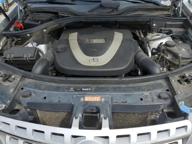 4JGBB86E79A467813 - 2009 MERCEDES-BENZ ML 350 Gümüş foto 12