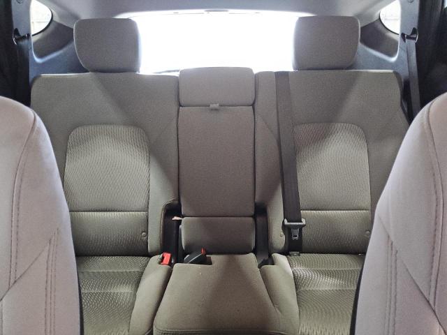 5XYZTDLBXGG353532 - 2016 HYUNDAI SANTA FE S WHITE photo 10