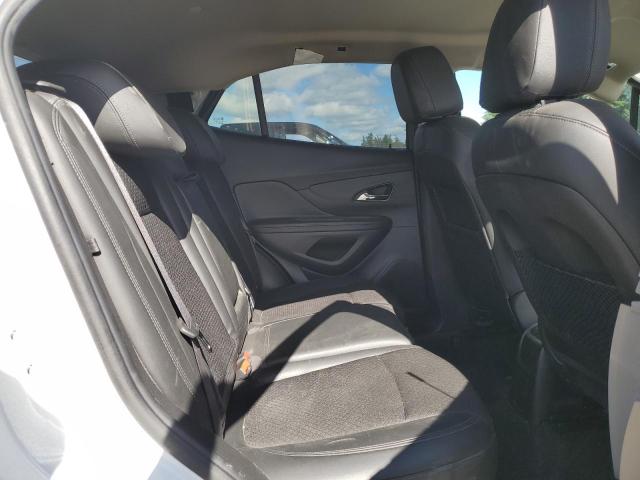 KL4CJESB0JB611927 - 2018 BUICK ENCORE PREFERRED Blanc photo 11