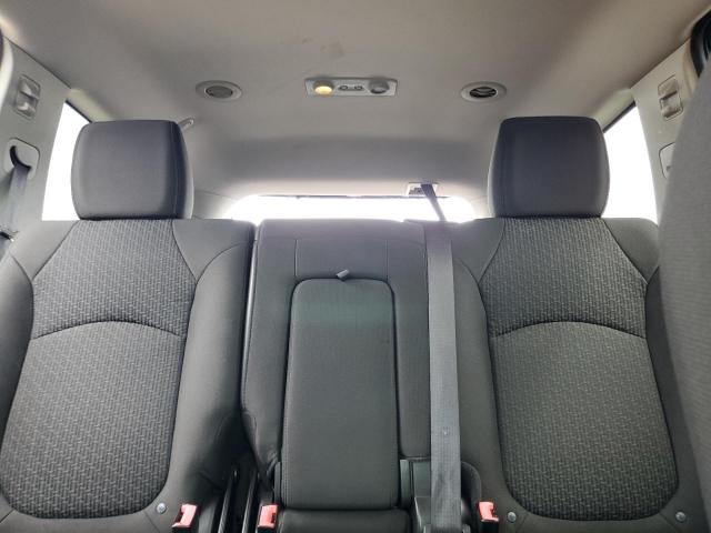 1GNKVGEDXBJ245326 - 2011 CHEVROLET TRAVERSE LT BLACK photo 10