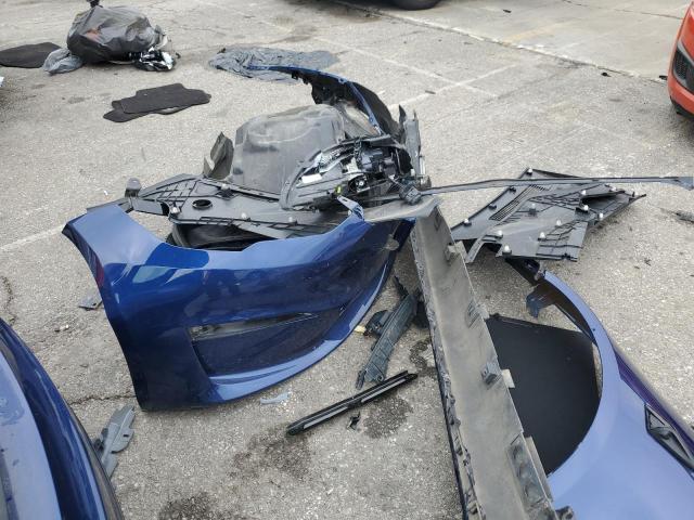 5YJSA1E62MF453410 - 2021 TESLA MODEL S ლურჯი ფოტო 12