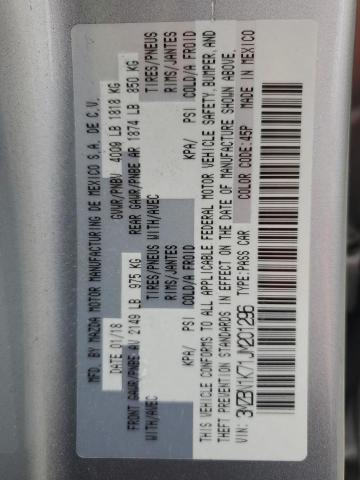 3MZBN1K71JM201296 - 2018 MAZDA 3 SPORT Silber Foto 12