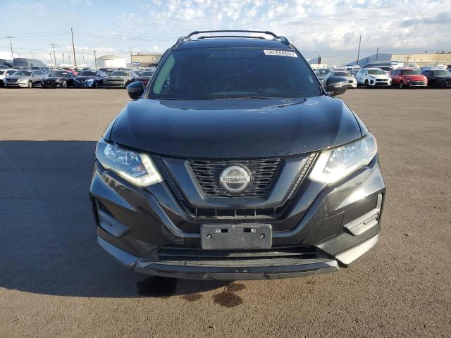 5N1AT2MT7JC788492 - 2018 NISSAN ROGUE S Siyah fotoğraf 5