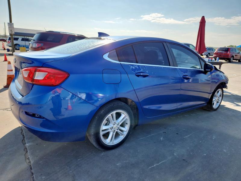 1G1BE5SMXJ7240844 - 2018 CHEVROLET CRUZE LT BLUE photo 3