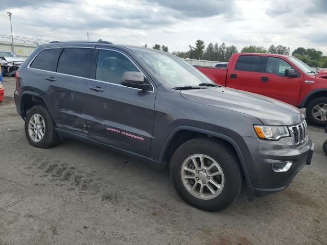 1C4RJFAG4KC709146 - 2019 JEEP GRAND CHEROKEE LAREDO GRAY photo 4