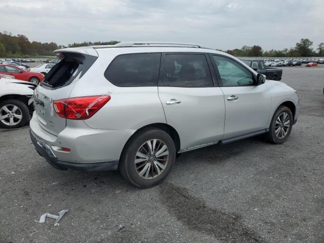 5N1DR2MM9JC653535 - 2018 NISSAN PATHFINDER S Արծաթագույն լուսանկար 3