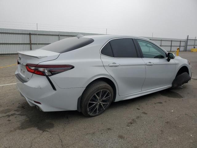 4T1T11AK3RU215776 - 2024 TOYOTA CAMRY SE NIGHT SHADE WHITE photo 3