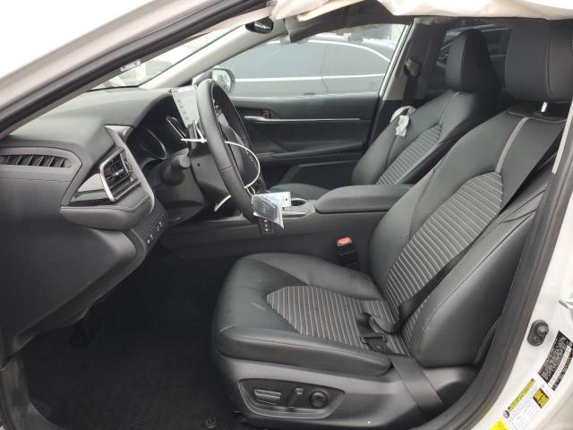 4T1T11AK3RU215776 - 2024 TOYOTA CAMRY SE NIGHT SHADE WHITE photo 7