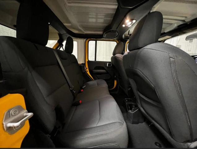 1C4HJXEG6MW754621 - 2021 JEEP WRANGLER U SAHARA Sarı foto 6