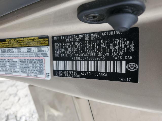 4T1BE30K15U082815 - 2005 TOYOTA CAMRY LE ოქროსფერი ფოტო 12