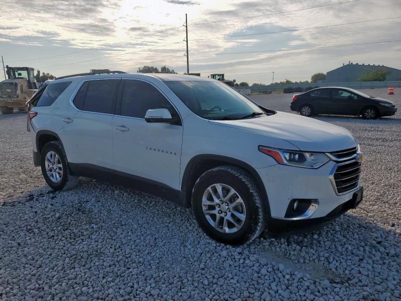 1GNERGKW6LJ245087 - 2020 CHEVROLET TRAVERSE LT أبيض صورة 4