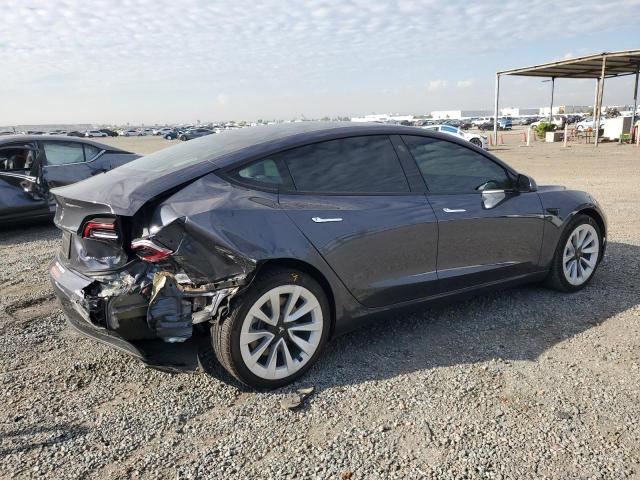 5YJ3E1EB8NF363122 - 2022 TESLA MODEL 3 Սև լուսանկար 3