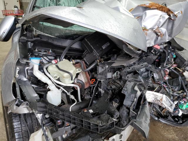 7FARW2H56JE023632 - 2018 HONDA CR-V EX ვერცხლისფერი ფოტო 12