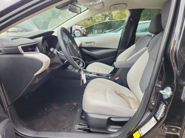 5YFEPMAE8NP356972 - 2022 TOYOTA COROLLA LE BLACK photo 7