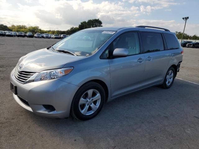 2013 TOYOTA SIENNA LE, 