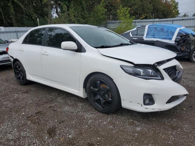 2T1BU4EE9CC771639 - 2012 TOYOTA COROLLA BASE Белый фото 4