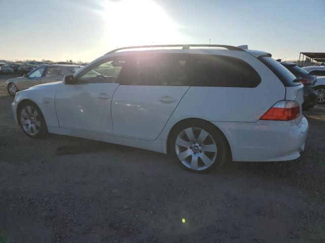 WBANN73527CN04918 - 2007 BMW 530 XIT WHITE photo 2