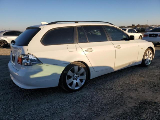 WBANN73527CN04918 - 2007 BMW 530 XIT WHITE photo 3