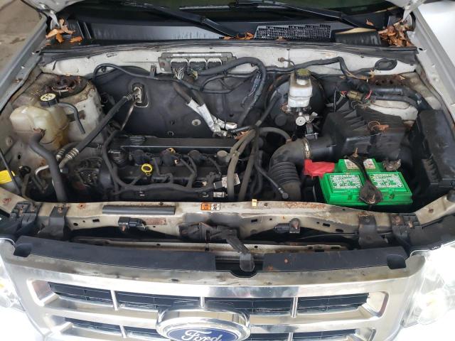 1FMCU0D78BKA05538 - 2011 FORD ESCAPE XLT Srebrny zdjęcie 12