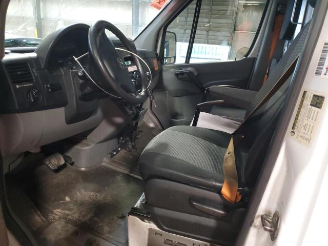 WD3PE8CB4B5609636 - 2011 MERCEDES-BENZ SPRINTER 2500 WHITE photo 7