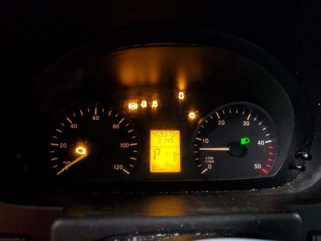 WD3PE8CB4B5609636 - 2011 MERCEDES-BENZ SPRINTER 2500 WHITE photo 9