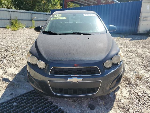1G1JA6SH7F4136790 - 2015 CHEVROLET SONIC LS BLUE photo 5