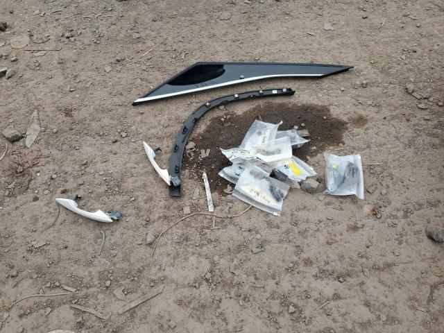 2T2BZMCA2GC029456 - 2016 LEXUS RX 350 BASE WHITE photo 13