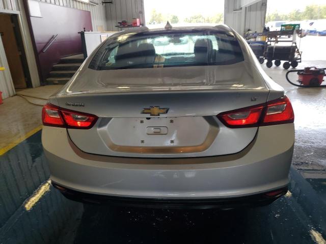 1G1ZD5ST5JF150810 - 2018 CHEVROLET MALIBU LT Srebrny zdjęcie 6