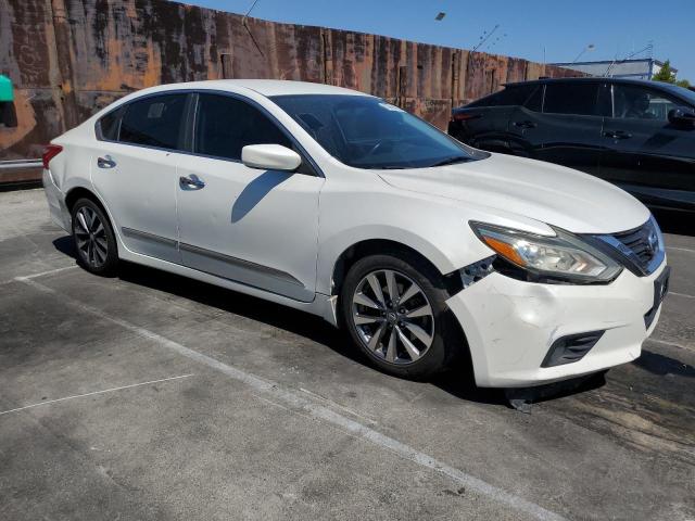 1N4AL3AP5GC119203 - 2016 NISS ALTIMA 2.5 თეთრი ფოტო 4