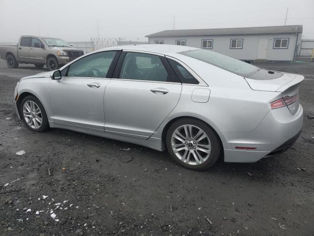 3LN6L2G92DR810412 - 2013 LINCOLN MKZ SILVER photo 2
