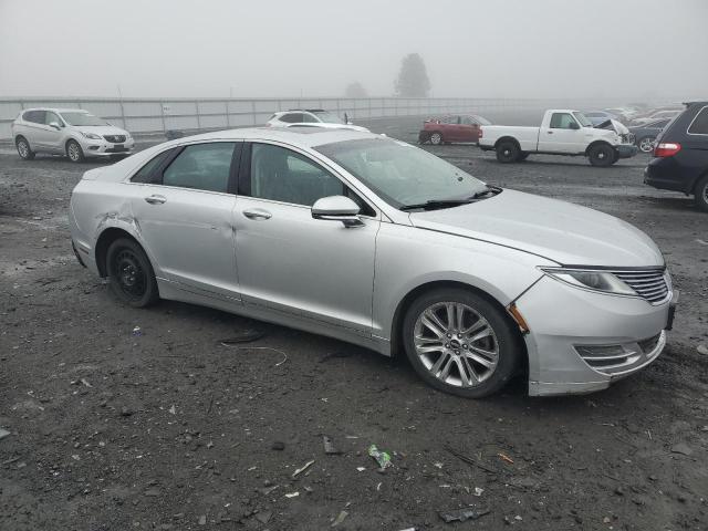 3LN6L2G92DR810412 - 2013 LINCOLN MKZ SILVER photo 4
