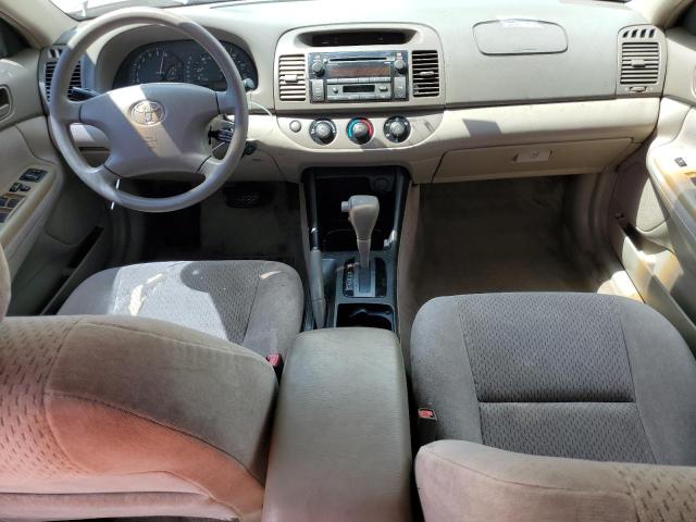 4T1BE32K52U071762 - 2002 TOYOTA CAMRY LE Бежевый фото 8
