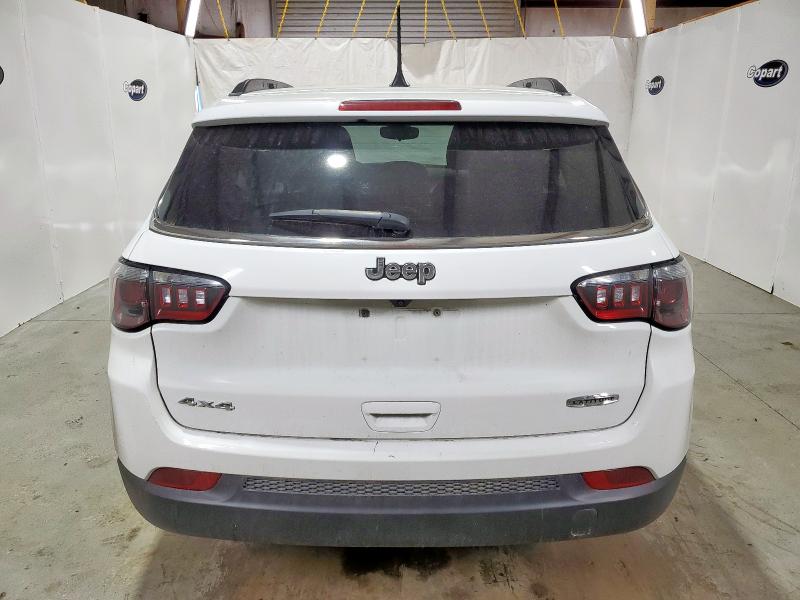 3C4NJDBNXRT117040 - 2024 JEEP COMPASS LATITUDE Biały zdjęcie 6