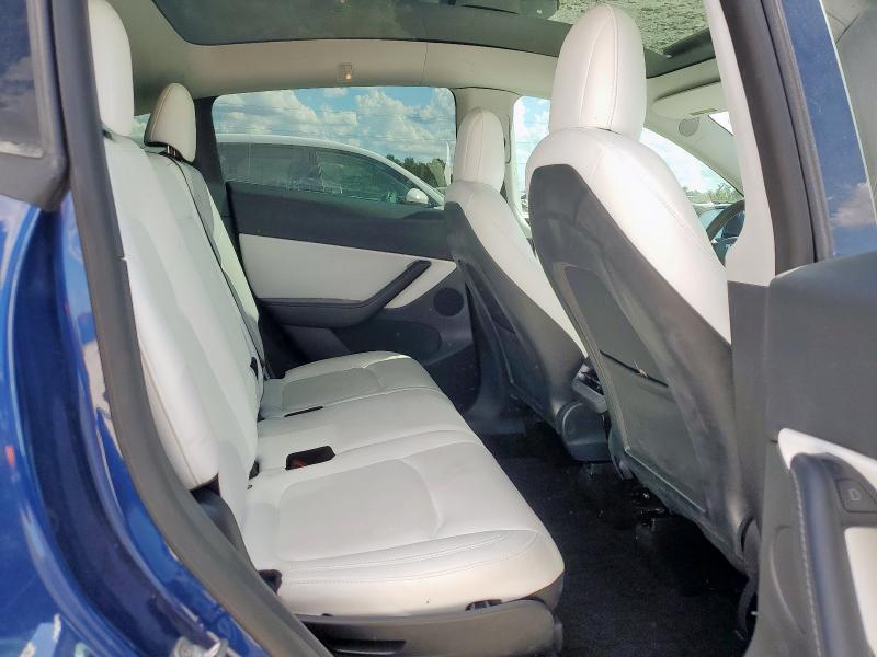 7SAYGAEE4NF415746 - 2022 TESLA MODEL Y 蓝色 照片 10