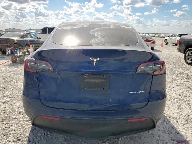 7SAYGAEE4NF415746 - 2022 TESLA MODEL Y 蓝色 照片 6