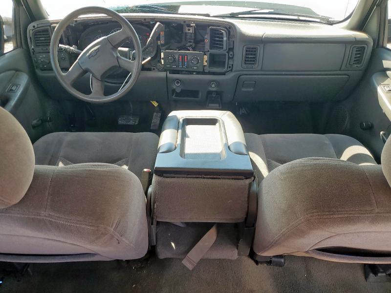 1GCHK23U37F200532 - 2007 CHEVROLET SILVERADO K2500 HEAVY DUTY WHITE photo 8