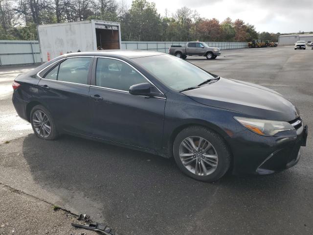 4T1BF1FK1GU158853 - 2016 TOYOTA CAMRY LE შავი ფოტო 4