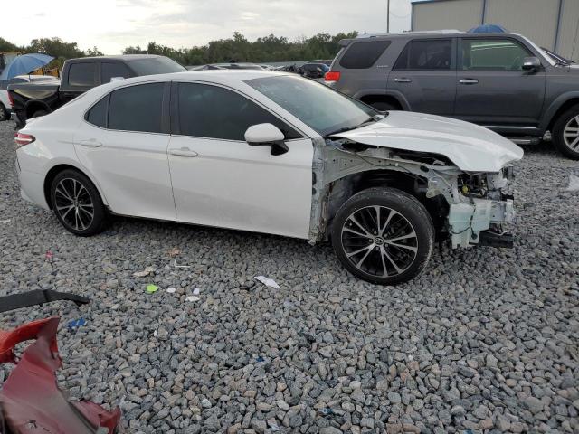 4T1B11HK4JU587021 - 2018 TOYOTA CAMRY L Ağ foto 4