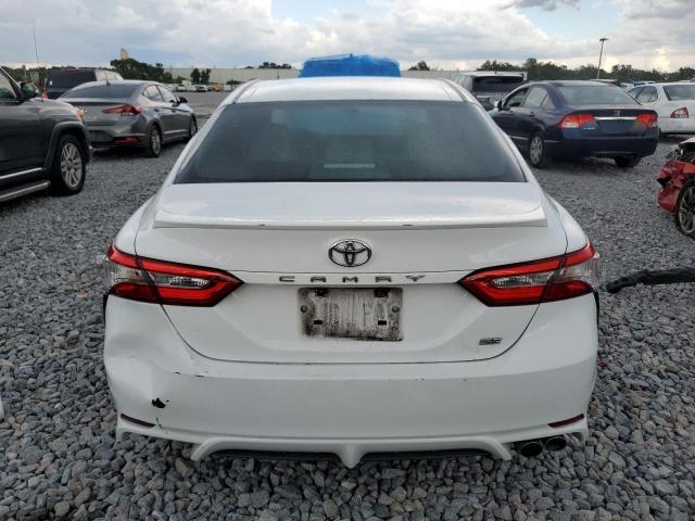 4T1B11HK4JU587021 - 2018 TOYOTA CAMRY L Ağ foto 6