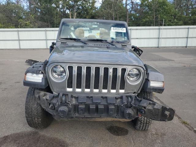 1C4HJXEG8KW626832 - 2019 JEEP WRANGLER UNLIMITED SAHARA GRAY photo 5