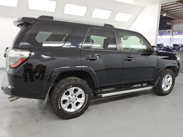 JTEZU5JR8K5196731 - 2019 TOYOTA 4RUNNER SR5 შავი ფოტო 3