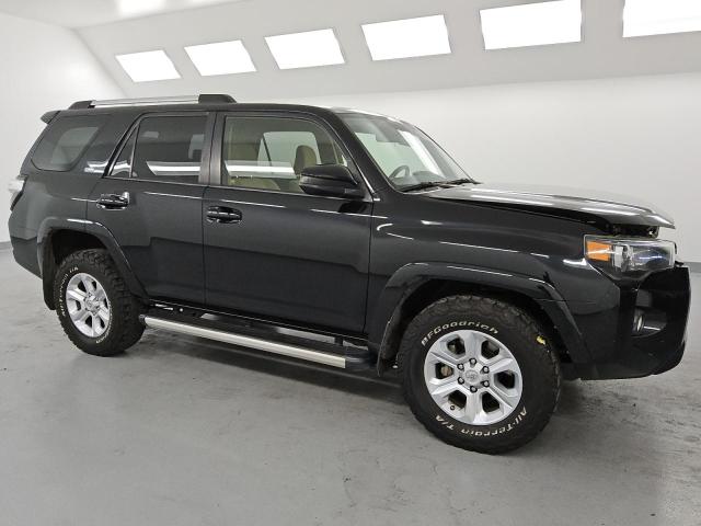 JTEZU5JR8K5196731 - 2019 TOYOTA 4RUNNER SR5 შავი ფოტო 4