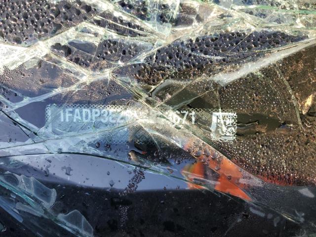 1FADP3E26HL293671 - 2017 FORD FOCUS S WHITE photo 12