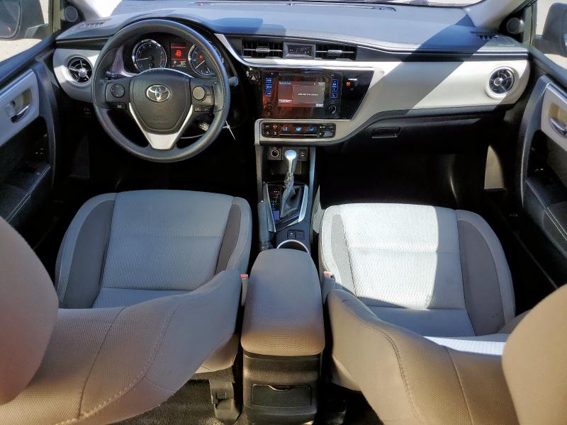 5YFBURHE2HP613241 - 2017 TOYOTA COROLLA L 黑色 照片 8