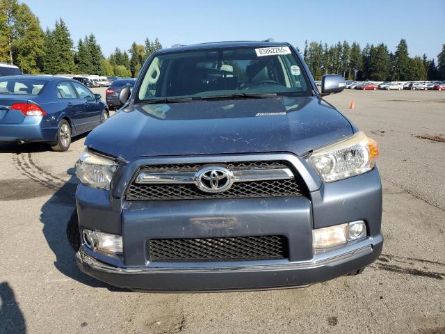 JTEBU5JR6A5014928 - 2010 TOYOTA 4RUNNER SR5 BLUE photo 5